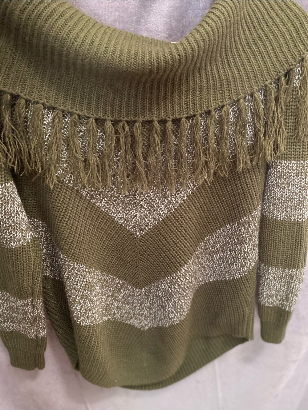 Derek Heart Green Fringe Off-the-Shoulder Womenâs Large Boho Casual Sweater